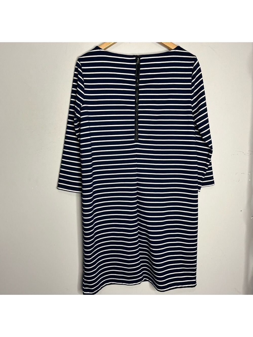 Gap Ponte Knit 3/4 Sleeve Navy & White Nautical Striped Shift Dress, size M - Picture 6 of 12